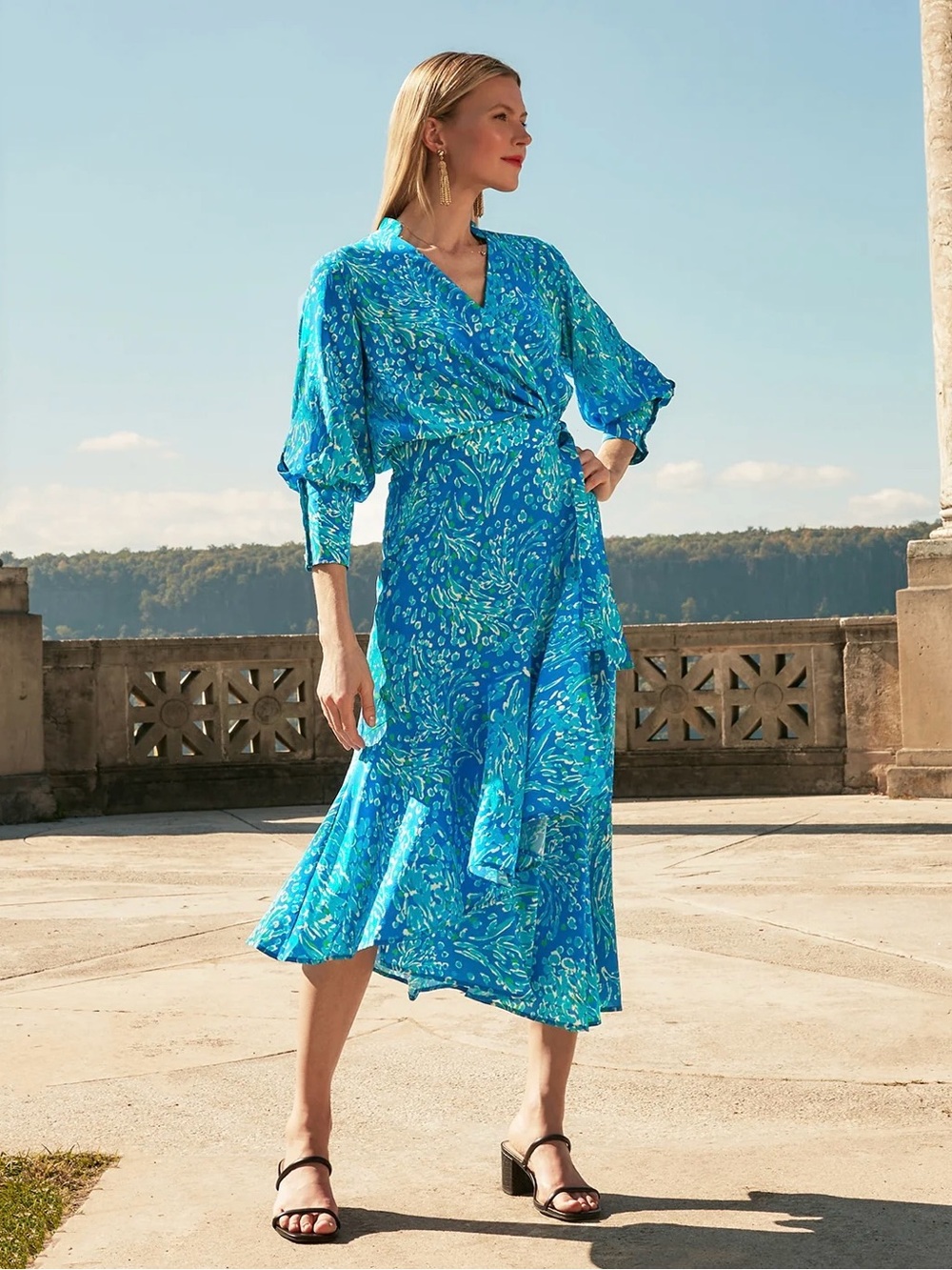 Tyler Boe Jules Silk Capri Blue Floral Wrap Midi Dress S